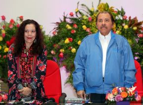 Daniel y Rosario rinden homenaje al Comandante Fidel Castro Ruz