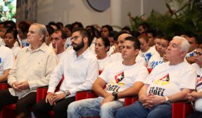 Daniel y Rosario rinden homenaje al Comandante Fidel Castro Ruz