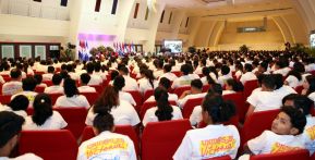 Daniel y Rosario rinden homenaje al Comandante Fidel Castro Ruz