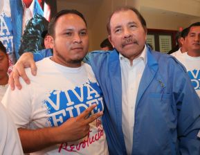 Daniel y Rosario rinden homenaje al Comandante Fidel Castro Ruz