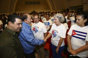 Daniel y Rosario rinden homenaje al Comandante Fidel Castro Ruz