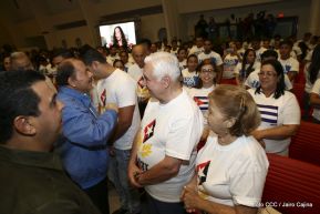 Daniel y Rosario rinden homenaje al Comandante Fidel Castro Ruz