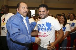 Daniel y Rosario rinden homenaje al Comandante Fidel Castro Ruz