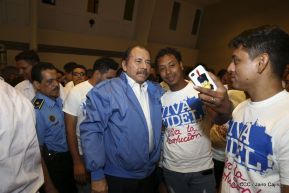 Daniel y Rosario rinden homenaje al Comandante Fidel Castro Ruz