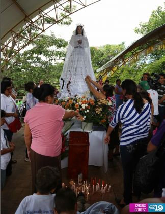 Devotos celebran aniversario de aparición de Virgen de Cuapa