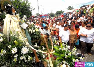 Pueblo católico de Carazo celebra a Santa Teresa
