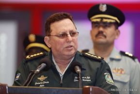 Acto de graduación de cadetes del Centro Superior de Estudios Militares “José Dolores Estrada Vado”