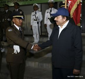 Acto de graduación de cadetes del Centro Superior de Estudios Militares “José Dolores Estrada Vado”