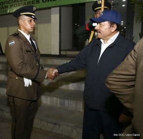 Acto de graduación de cadetes del Centro Superior de Estudios Militares “José Dolores Estrada Vado”
