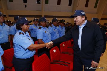 Acto de la Vigésima Promoción de Damas y Caballeros Cadetes de la Academia de Policía "Walter Mendoza Martínez"