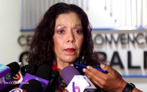 Acto de la Vigésima Promoción de Damas y Caballeros Cadetes de la Academia de Policía "Walter Mendoza Martínez"