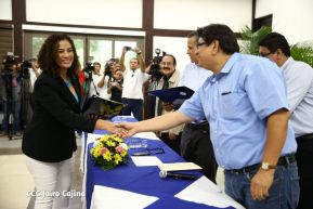CSE juramenta a autoridades locales electas en Managua, León, Chinandega y IV Región