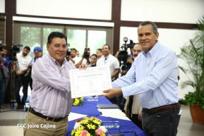 CSE juramenta a autoridades locales electas en Managua, León, Chinandega y IV Región