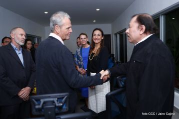 Daniel se reúne con empresarios y productores de azúcar  que participan en la Semana Bonsucro 2018