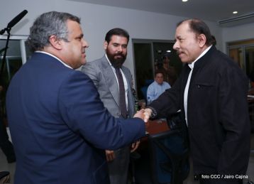 Daniel se reúne con empresarios y productores de azúcar  que participan en la Semana Bonsucro 2018