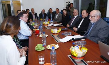 Daniel se reúne con empresarios y productores de azúcar  que participan en la Semana Bonsucro 2018