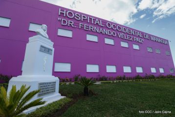 Inauguración del moderno hospital Fernando Vélez Paiz