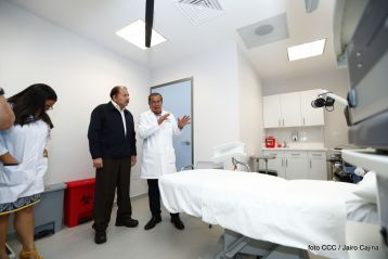 Inauguración del moderno hospital Fernando Vélez Paiz