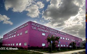 Inauguración del moderno hospital Fernando Vélez Paiz