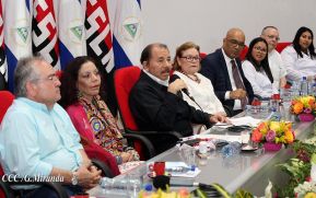 Inauguración del moderno hospital Fernando Vélez Paiz