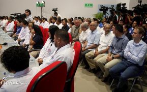 Inauguración del moderno hospital Fernando Vélez Paiz