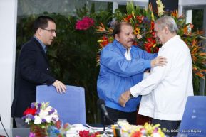 Encuentro del Presidente Daniel y Vicepresidenta Rosario con el Canciller de Venezuela