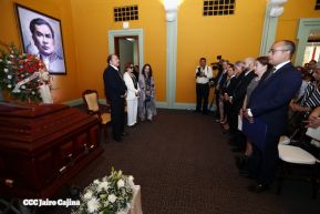 En imágenes: Homenaje póstumo al Dr. Silvio Conrado Gómez