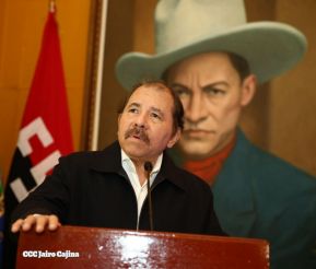 En imágenes: Homenaje póstumo al Dr. Silvio Conrado Gómez