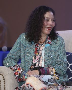 Acto de entrega de la ciudadanía nicaragüense y de la Orden Rubén Darío al pastor David Spencer