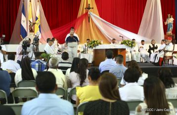 Celebran 50 años de vida episcopal del Cardenal Miguel Obando