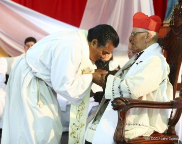Celebran 50 años de vida episcopal del Cardenal Miguel Obando