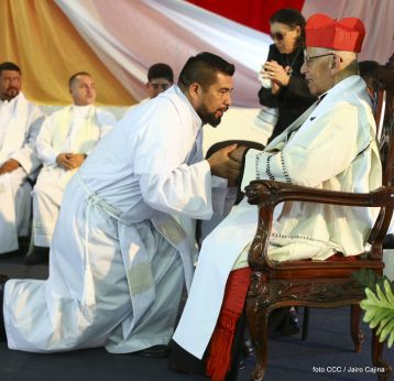 Celebran 50 años de vida episcopal del Cardenal Miguel Obando