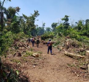 EN FOTOS: Ejército de Nicaragua trabaja para sofocar incendio en Indio Maíz