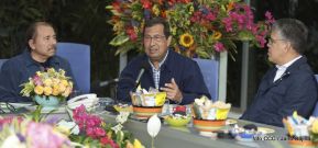 Daniel y Rosario se reúnen con Adán Chávez y Elias Jaua