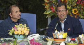 Daniel y Rosario se reúnen con Adán Chávez y Elias Jaua