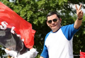 Miles claman por la Paz y la No Violencia