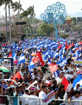 Miles claman por la Paz y la No Violencia