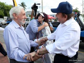 Miles claman por la Paz y la No Violencia