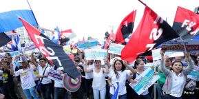 Miles claman por la Paz y la No Violencia