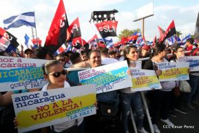 Miles claman por la Paz y la No Violencia