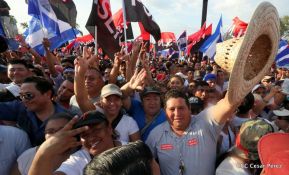 Miles claman por la Paz y la No Violencia