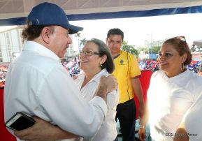 Miles claman por la Paz y la No Violencia