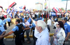 Miles claman por la Paz y la No Violencia