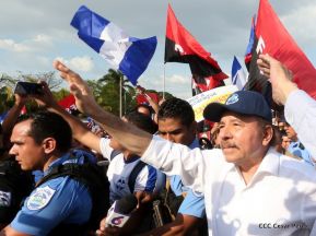 Miles claman por la Paz y la No Violencia