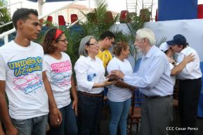 Miles claman por la Paz y la No Violencia