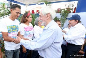 Miles claman por la Paz y la No Violencia