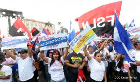 Miles claman por la Paz y la No Violencia