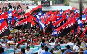 Miles claman por la Paz y la No Violencia