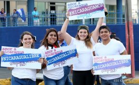 Miles claman por la Paz y la No Violencia