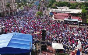 Miles claman por la Paz y la No Violencia